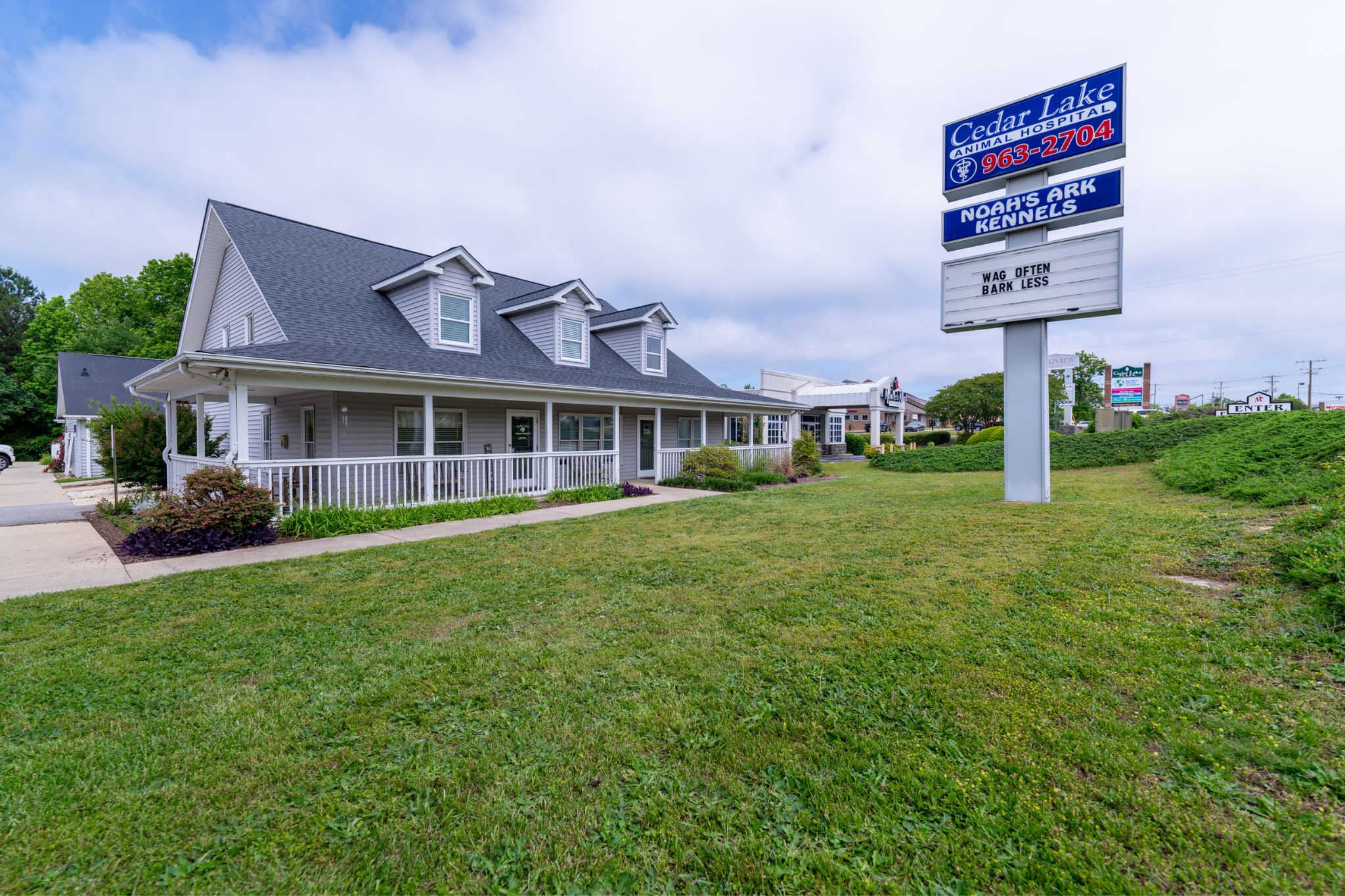 Cedar Lake Animal Hospital